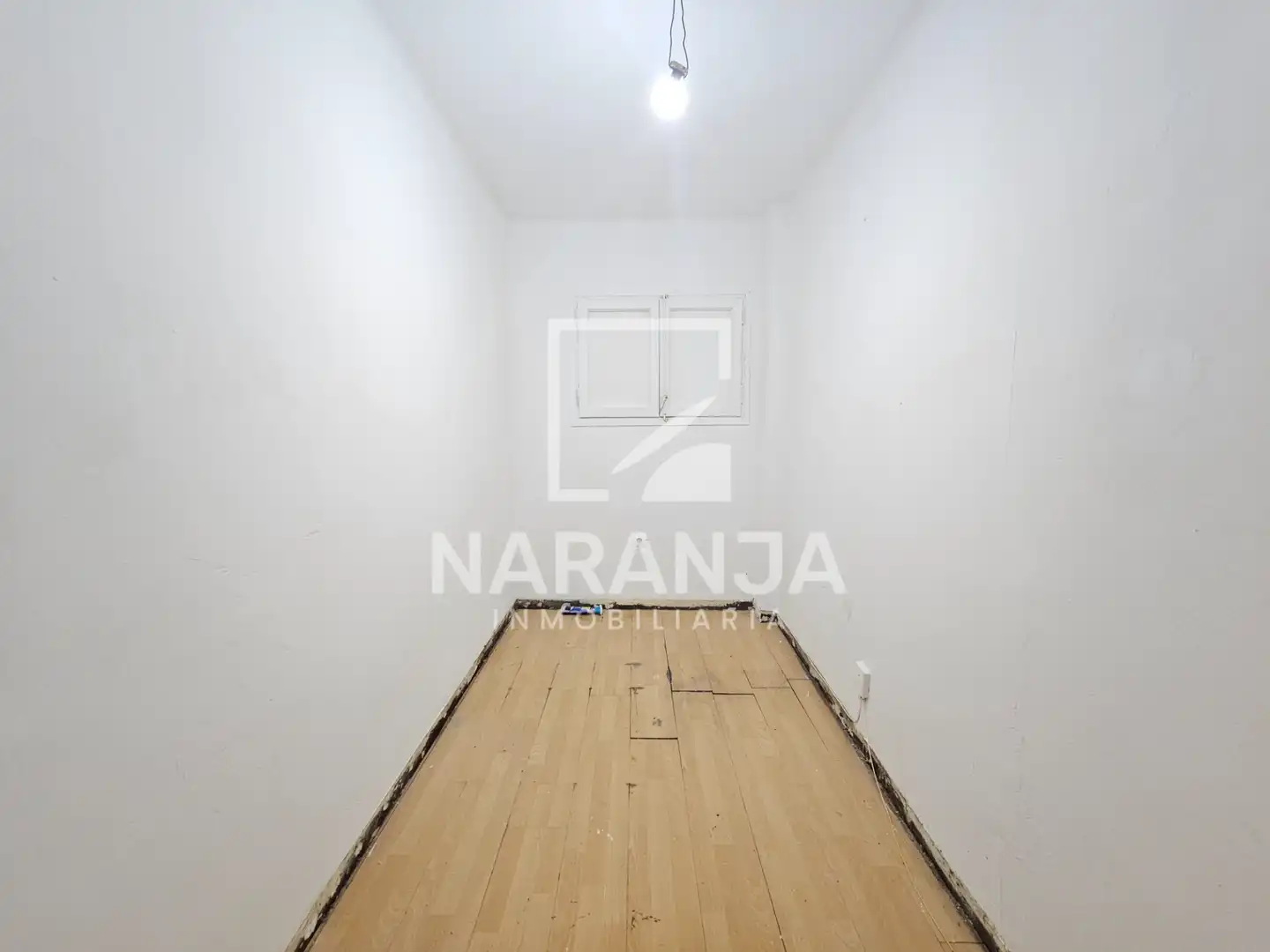 Piso en venta en Barcelona con Balcón