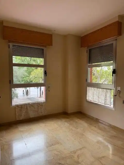 Schlafzimmer von Wohnung zum Verkauf in Murcia mit Klimaanlage und Abstellraum