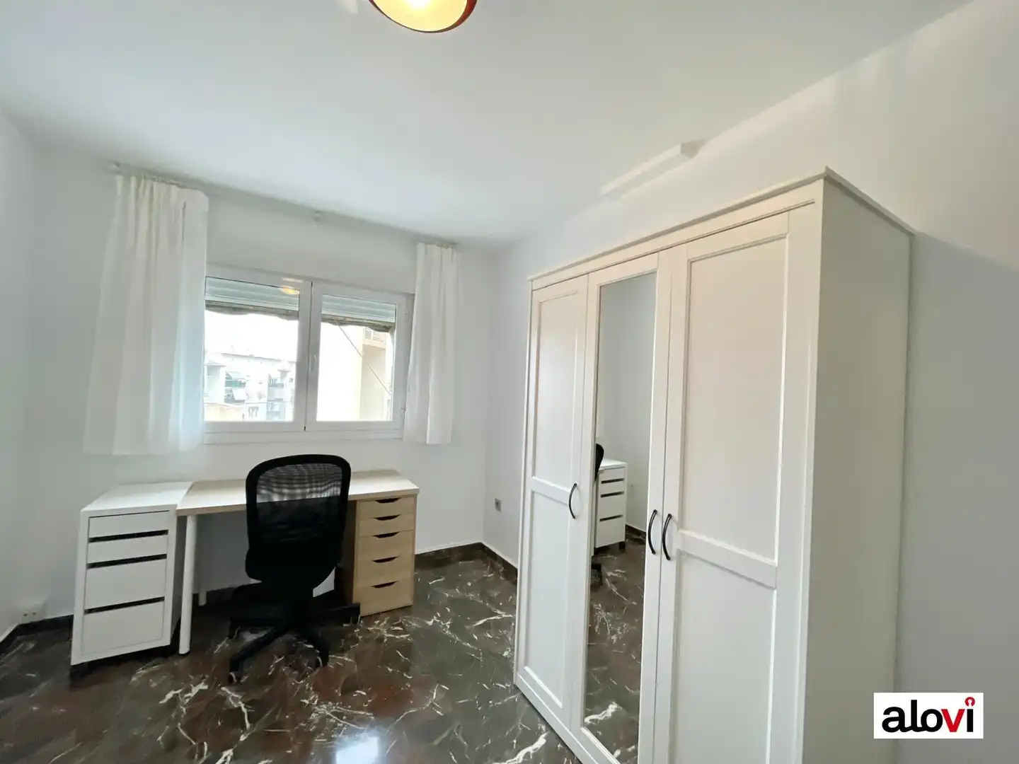 Bedroom of Flat for rent in Granada  with Furnished and Balcony