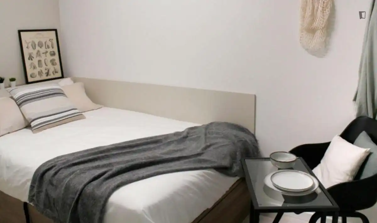 Habitación de Piso para compartir en Valencia con Aire acondicionado, Calefacción y Amueblado