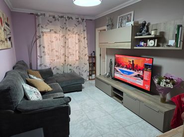 Piso con ascensor en venta en Carrer de les Roses