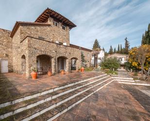 Vista exterior de Finca rústica en venda en Beuda amb Calefacció, Jardí privat i Terrassa