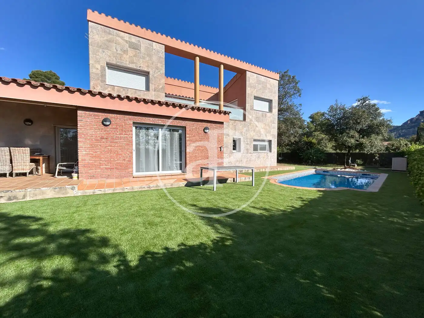 Casa con terraza en venta en Carrer de la Roureda, imagen 8