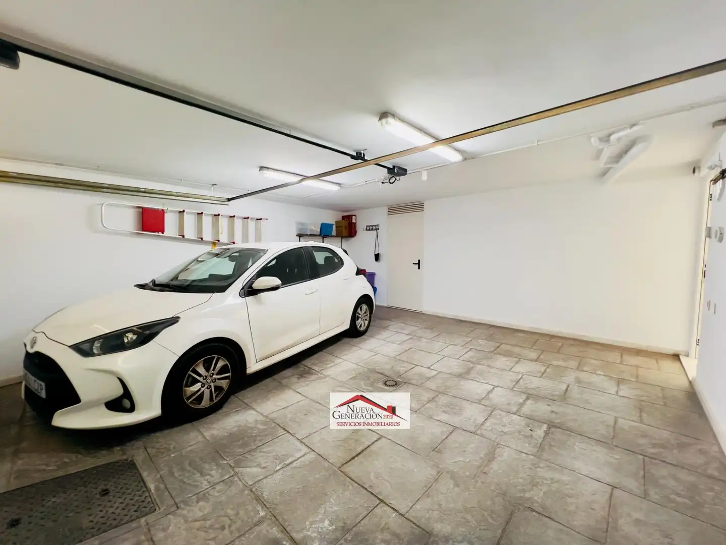Casa adosada en venta en La Pastora - La Estación