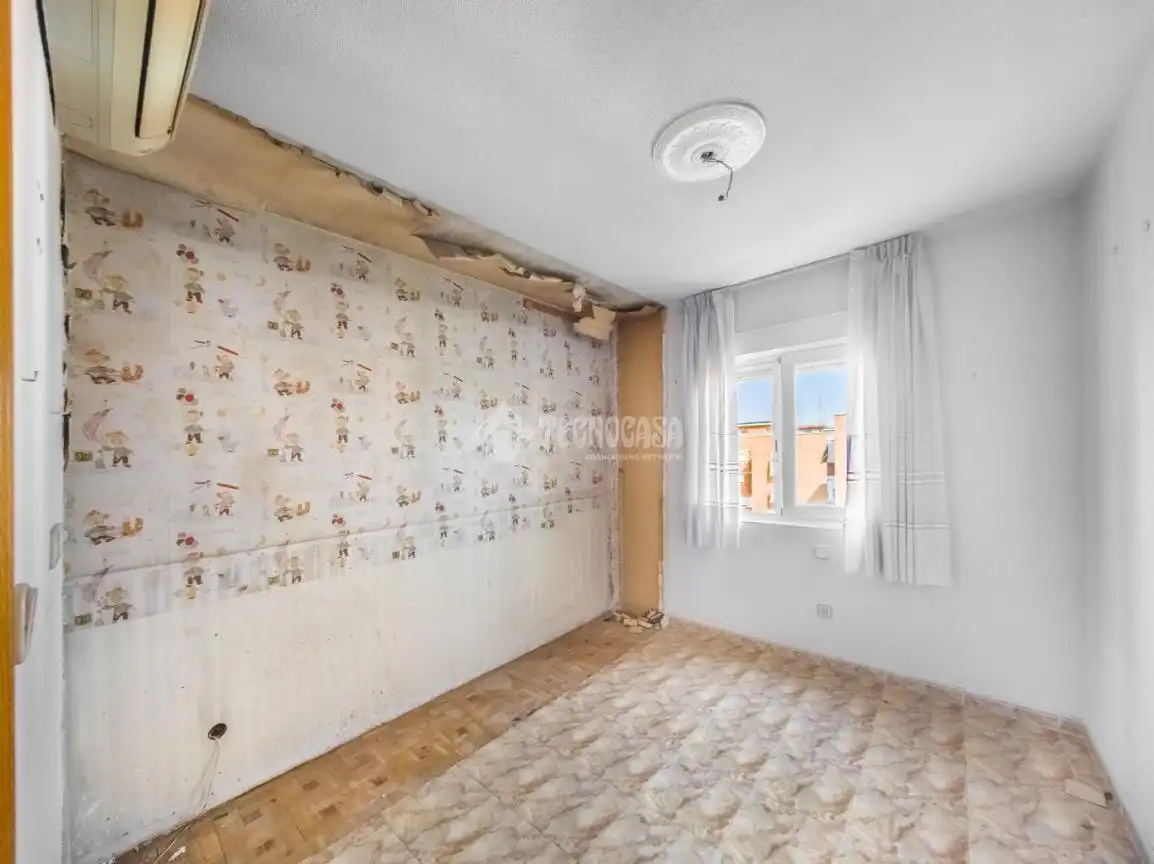 Habitación de Piso en venta en Madrid con Aire acondicionado, Calefacción y Balcón