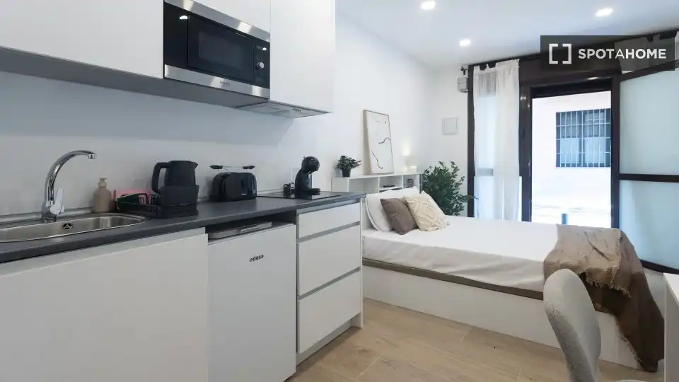 null hab, 1m² en Palacio, Centro, Madrid - Image 4