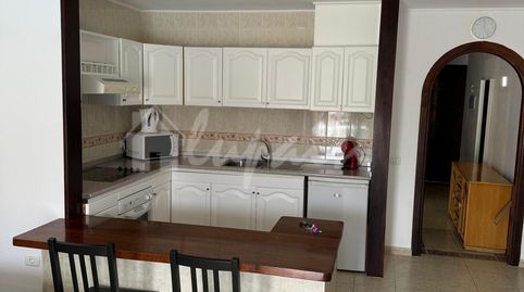 Foto 2 de Apartamento en venta en Los Cristianos, Arona