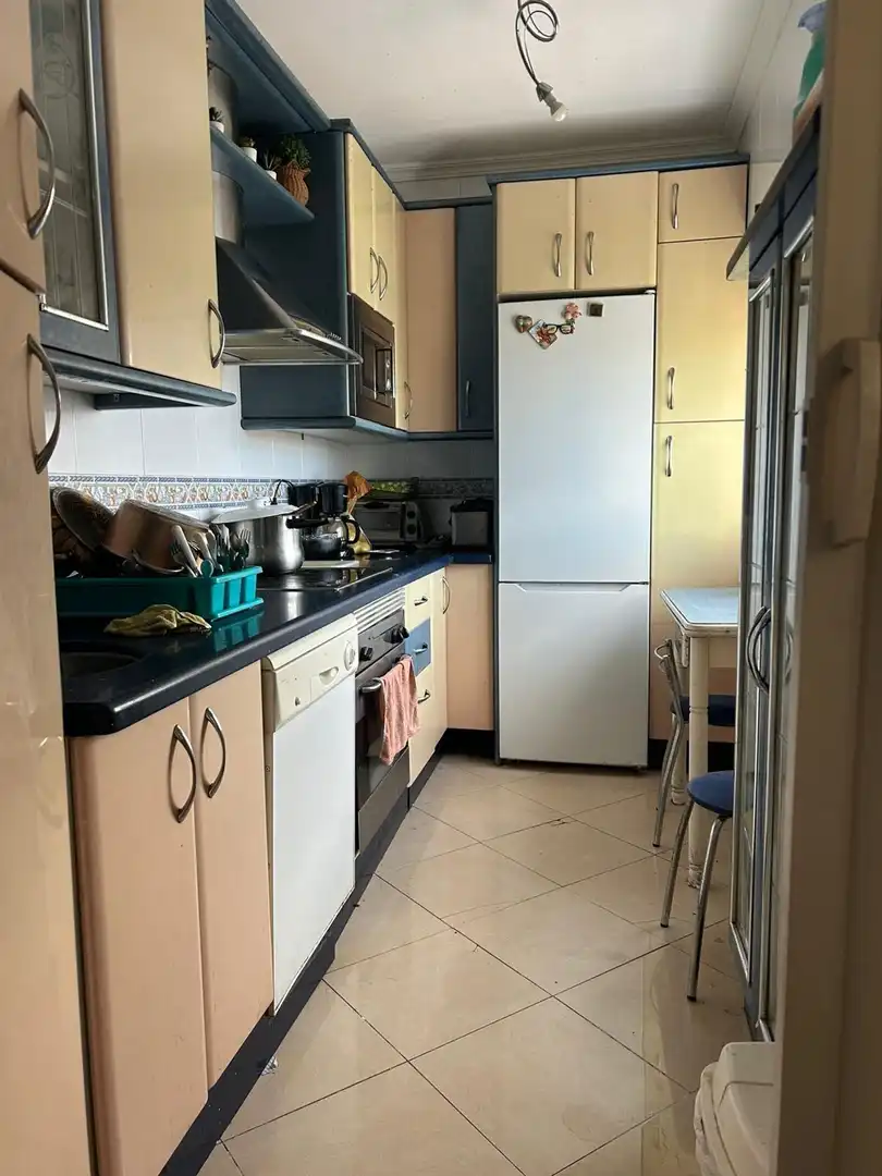 Cocina de Piso en venta en Cádiz