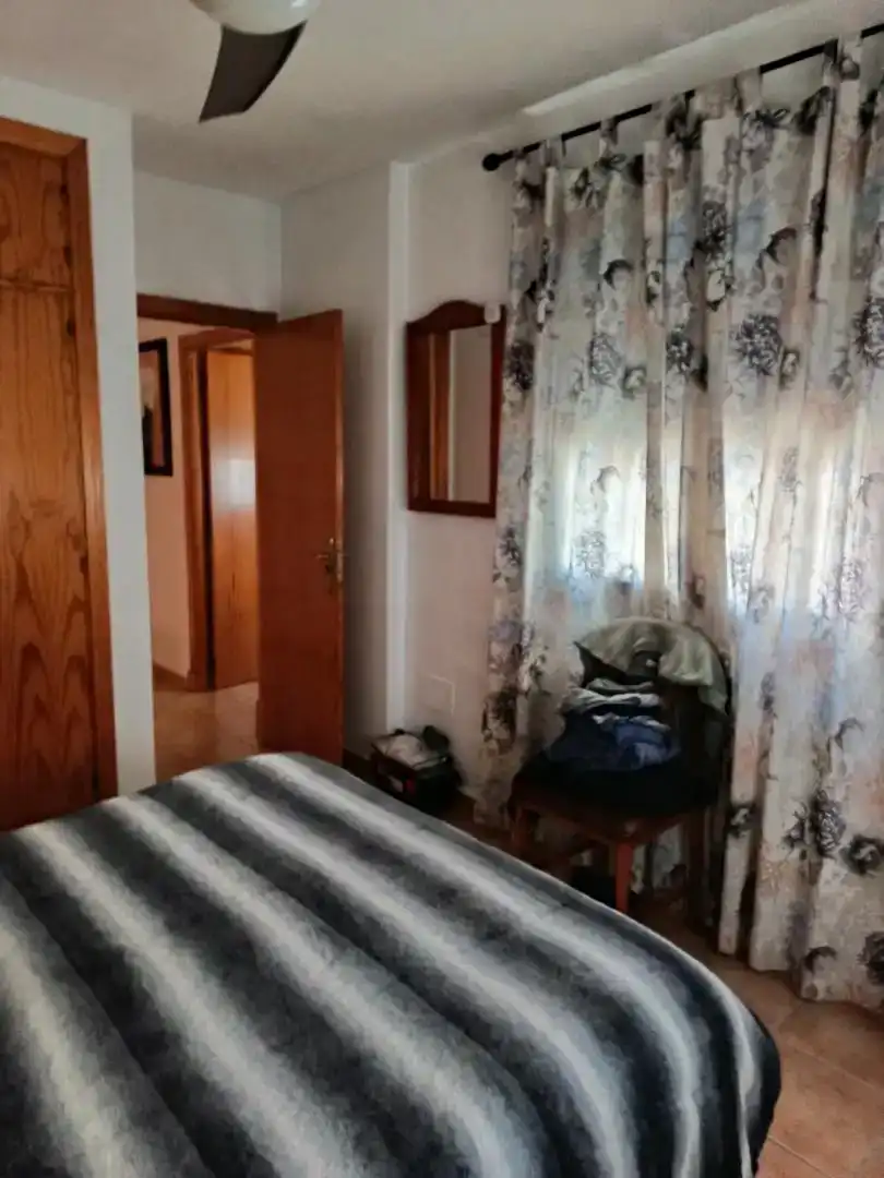 Habitación de Casa adosada en venta en Castellar de la Frontera con Aire acondicionado, Trastero y Horno