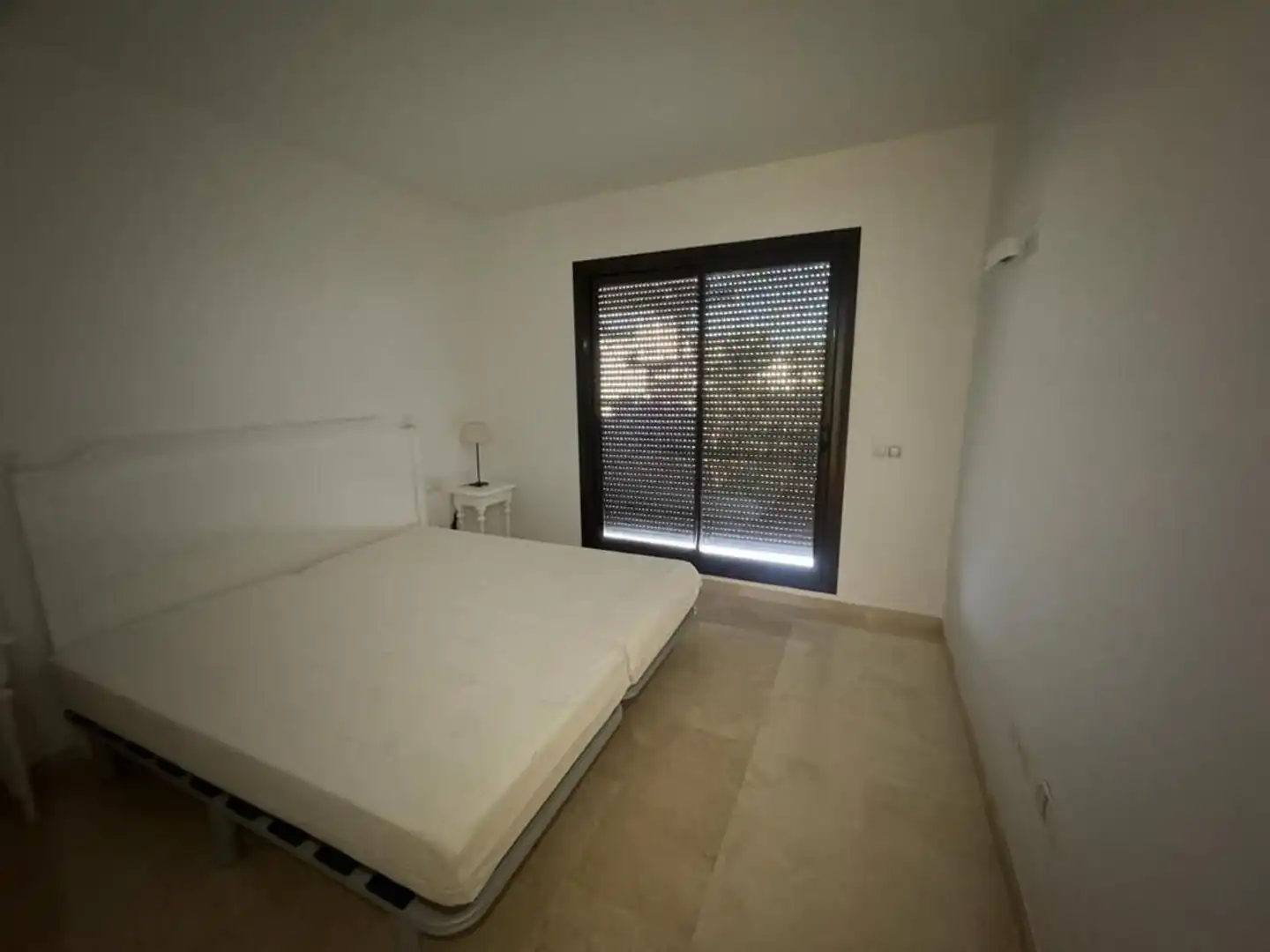 Dormitori de Dúplex en venda en Estepona amb Aire condicionat, Terrassa i Traster
