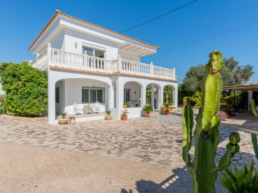 Casa o xalet en venda a Terrenos Sup 22, La Font - Mezquitas