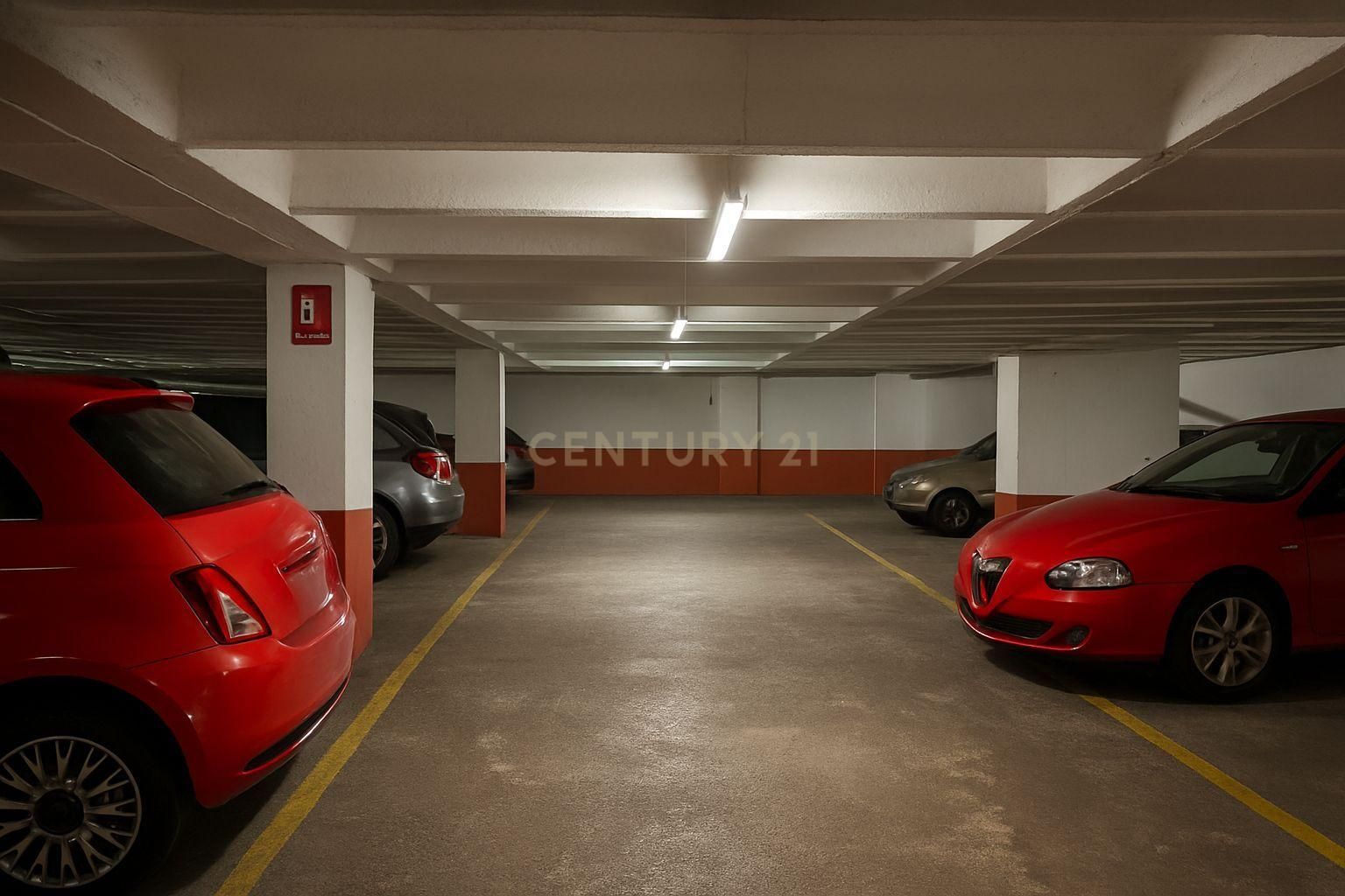 Aparcament de Garatge en venda en  Valencia Capital