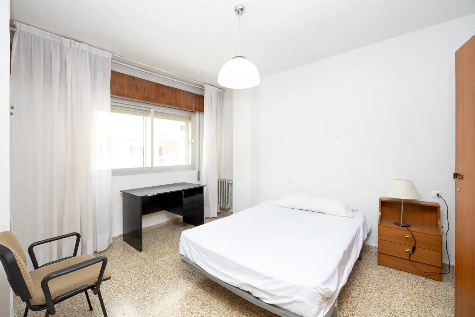 Flat for rent in Calle Emperatriz Eugenia, 13, Camino de Ronda