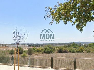 Terreno industrial en venta en El Paraíso - Los Almendros
