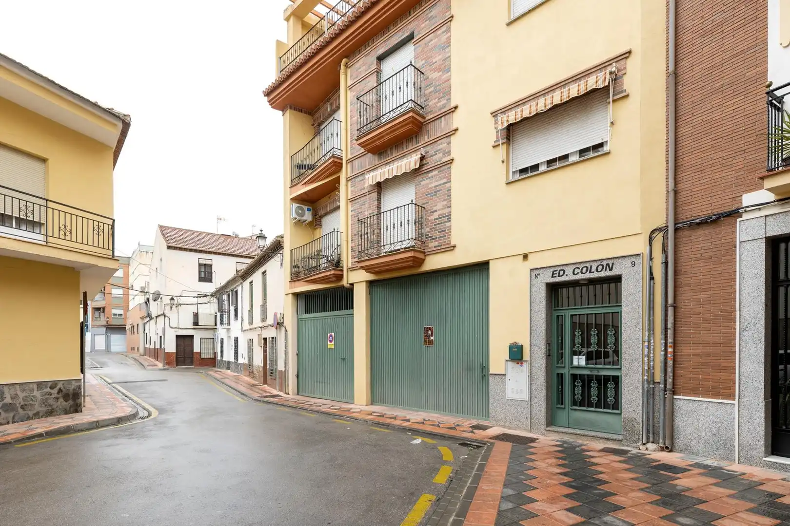 Geschaftsraum zur Miete in Calle REAL DE ARMILLA, Poniente