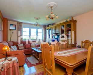 Living room of Flat for sale in El Franco 