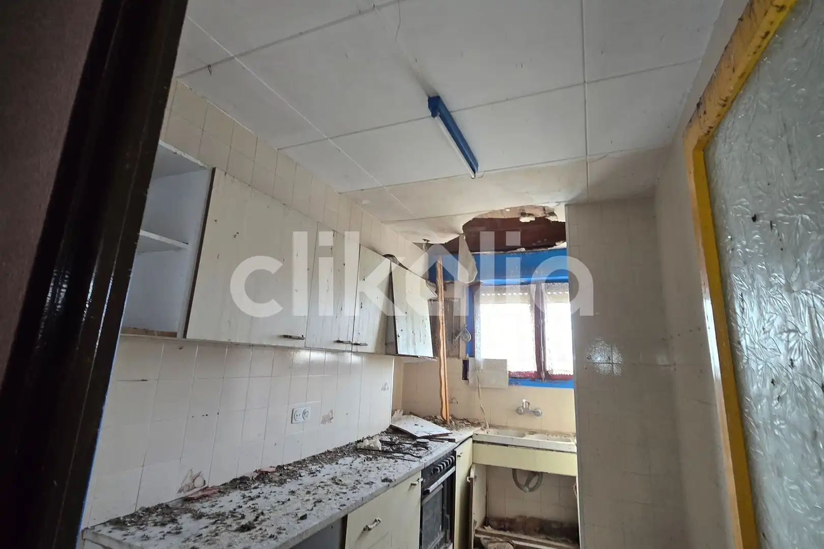 Cuina de Casa o xalet en venda en Roda de Ter amb Terrassa i Traster
