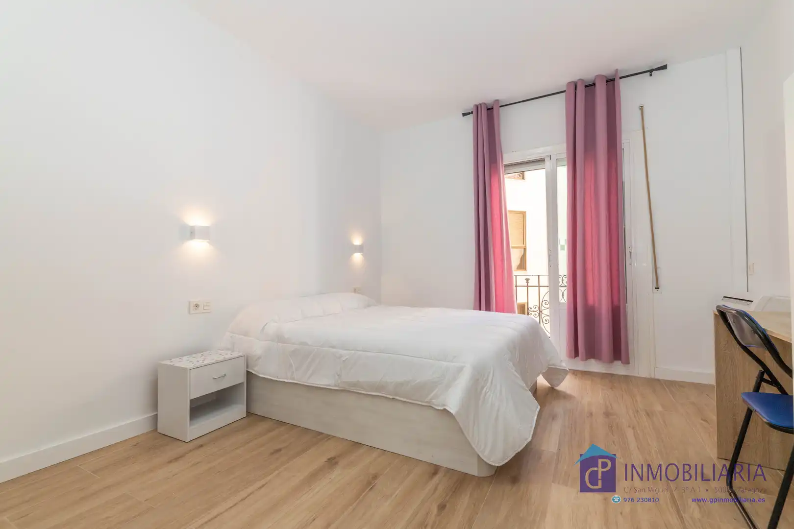 Flat for sale in Calle de Santiago, Alfonso