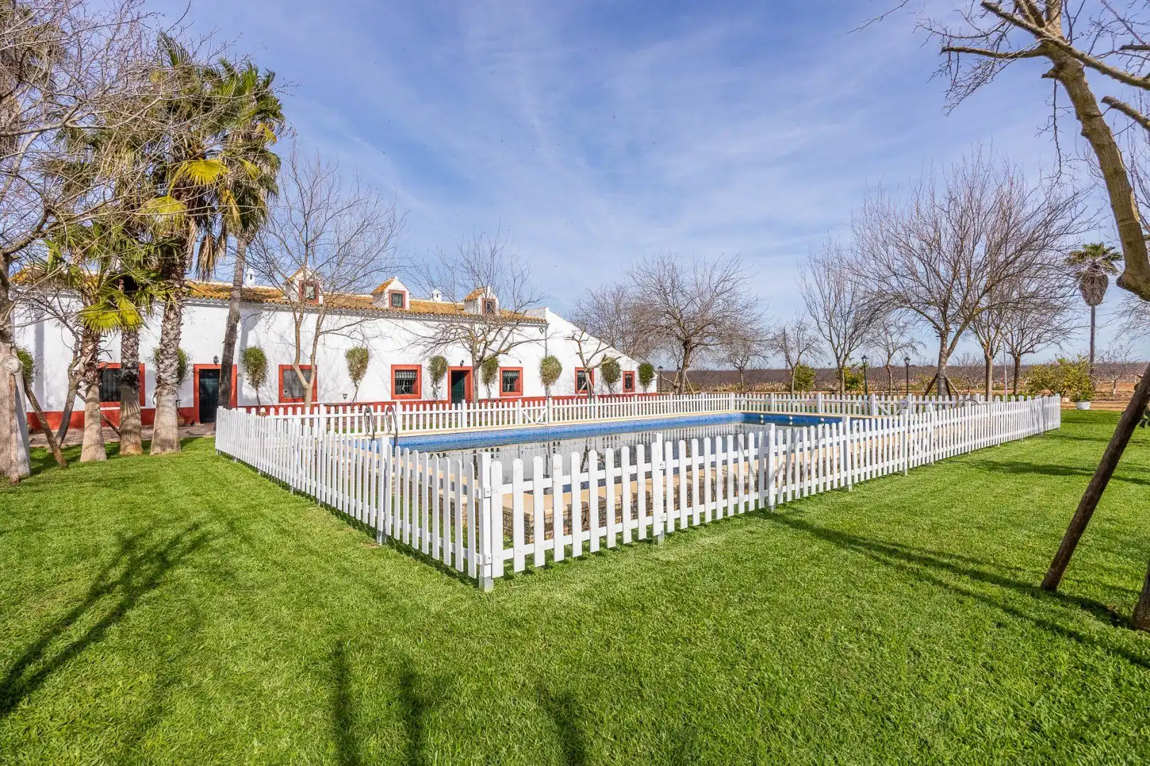 Garden of Country homes for sale in Carmona  with Air Conditioner, Terrace and Storage room