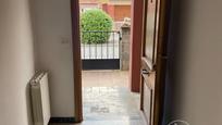 Casa adosada en venda en Olot amb Calefacció i Terrassa