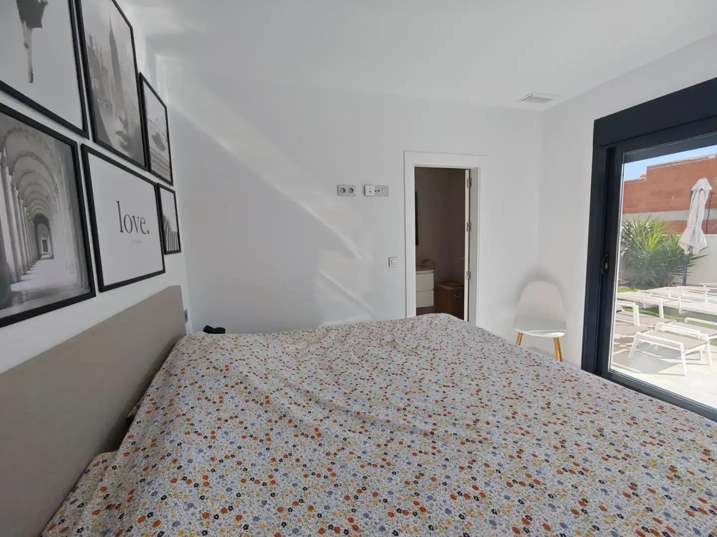 Habitación de Casa o chalet en venta en Pilar de la Horadada con Calefacción, Jardín privado y Terraza