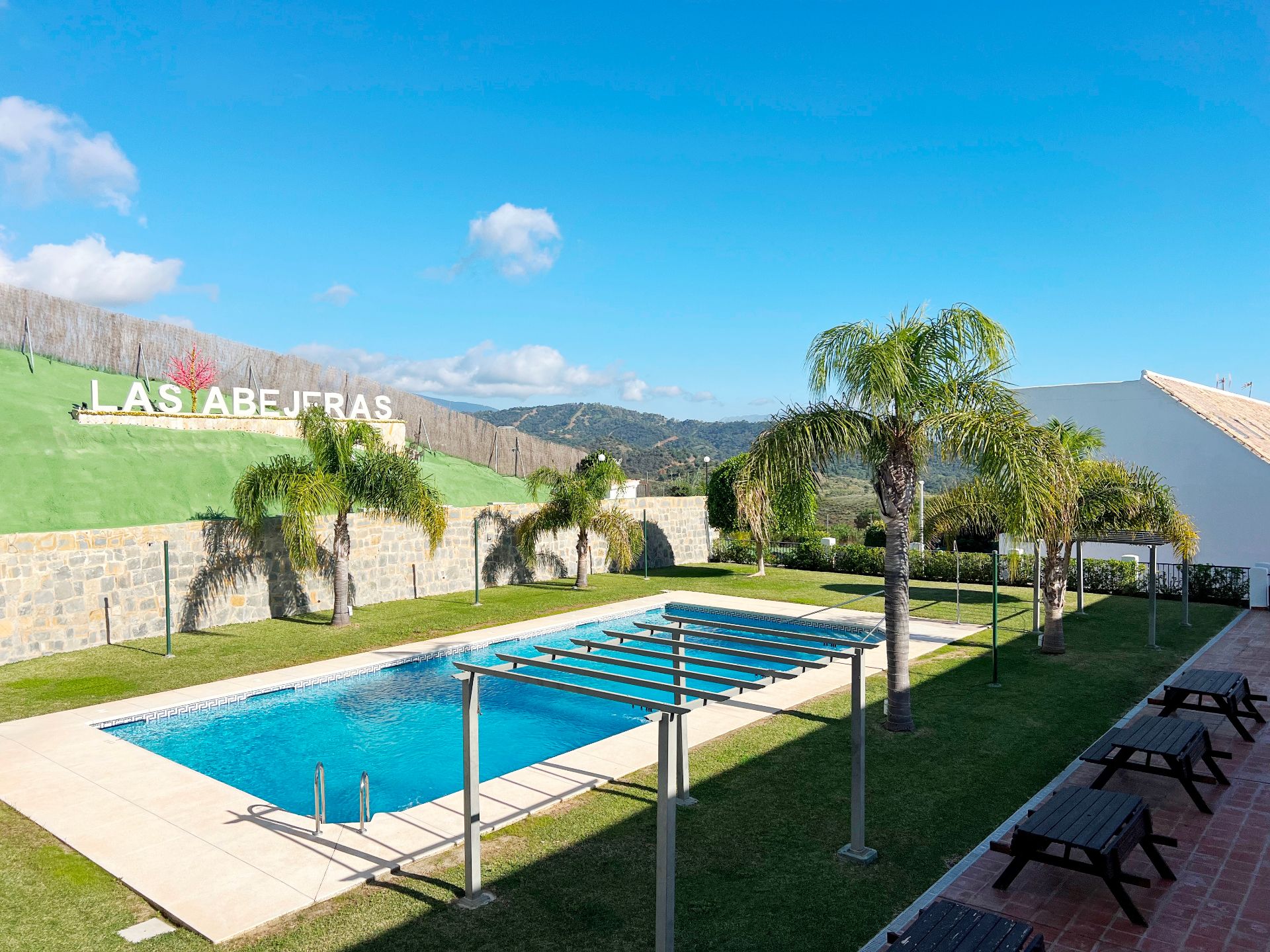 Piscina de Dúplex en venda en Estepona amb Piscina comunitària