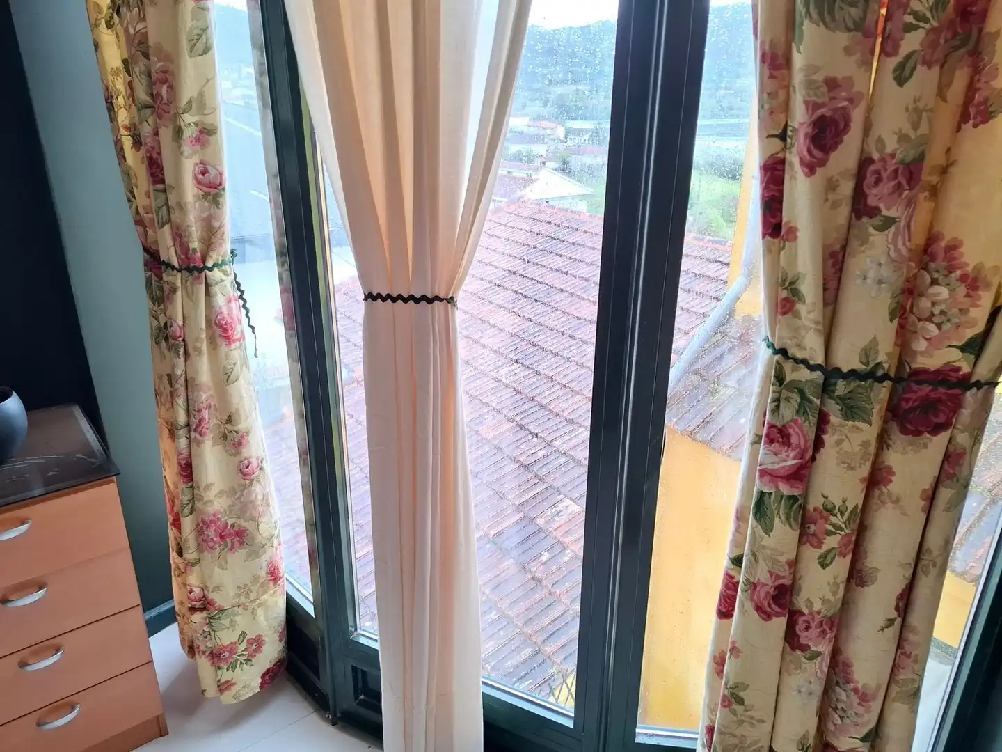 Flat for rent in Cenlle, Ourense