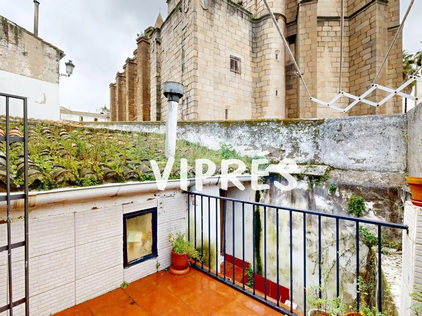 Außenansicht von Haus oder Chalet zum Verkauf in Cáceres mit Terrasse und Abstellraum