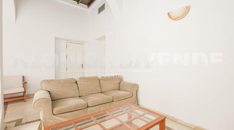 Foto 3 de Piso de alquiler en San Bartolomé, Sevilla Capital
