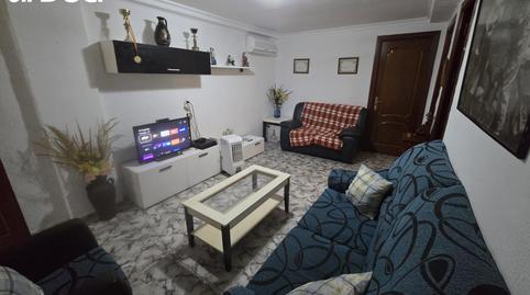 Foto 3 de Pis en venda a San Alberto - La Alcubilla - Florisol, Málaga