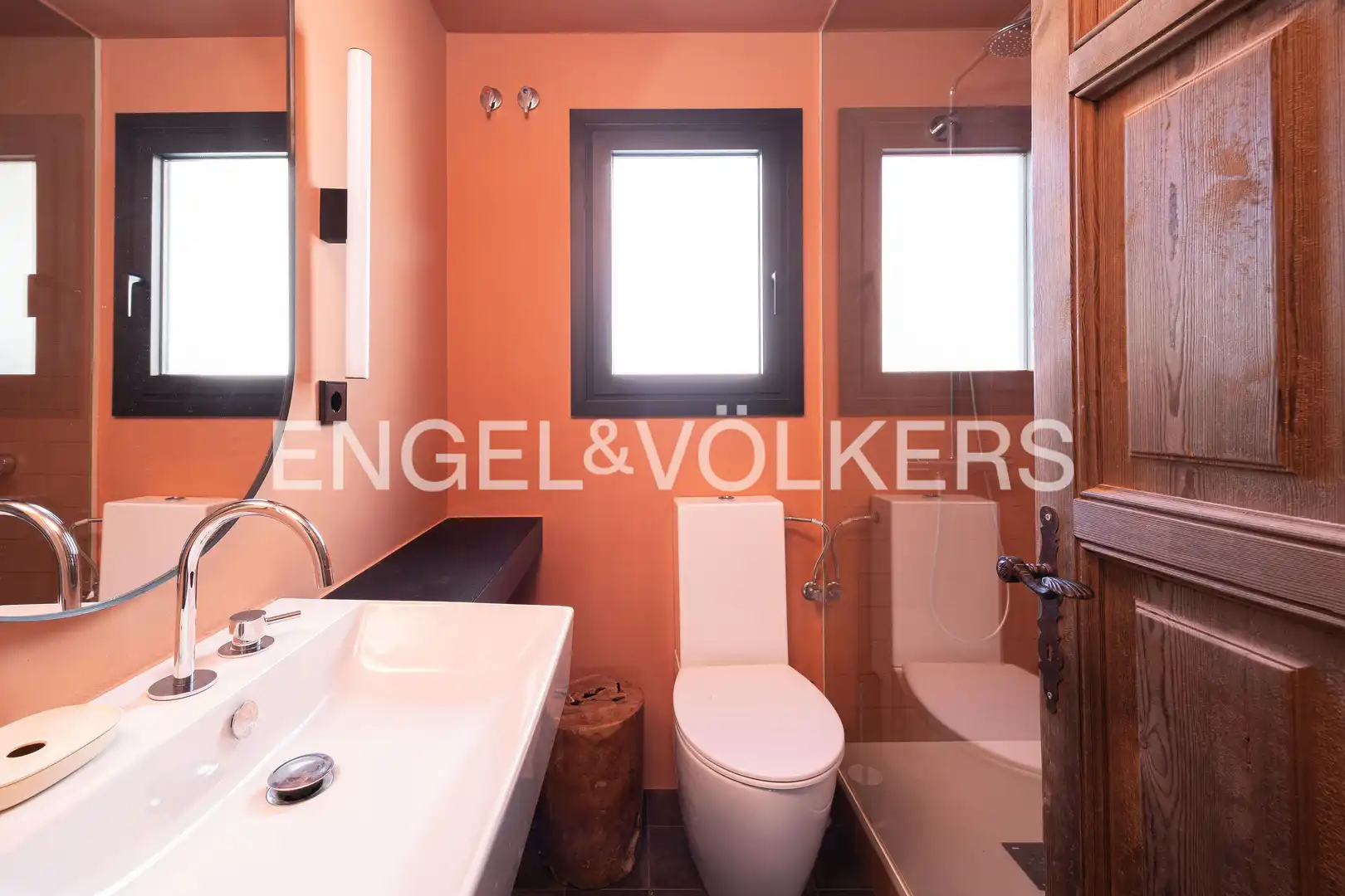 Bathroom of Houses for rent in Caldes d'Estrac  with Air Conditioner, Heating and Private garden