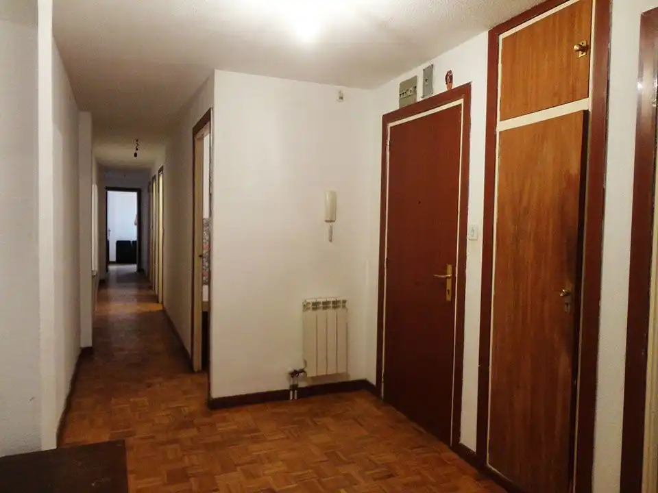 Flat for sale in Salas de los Infantes, Burgos