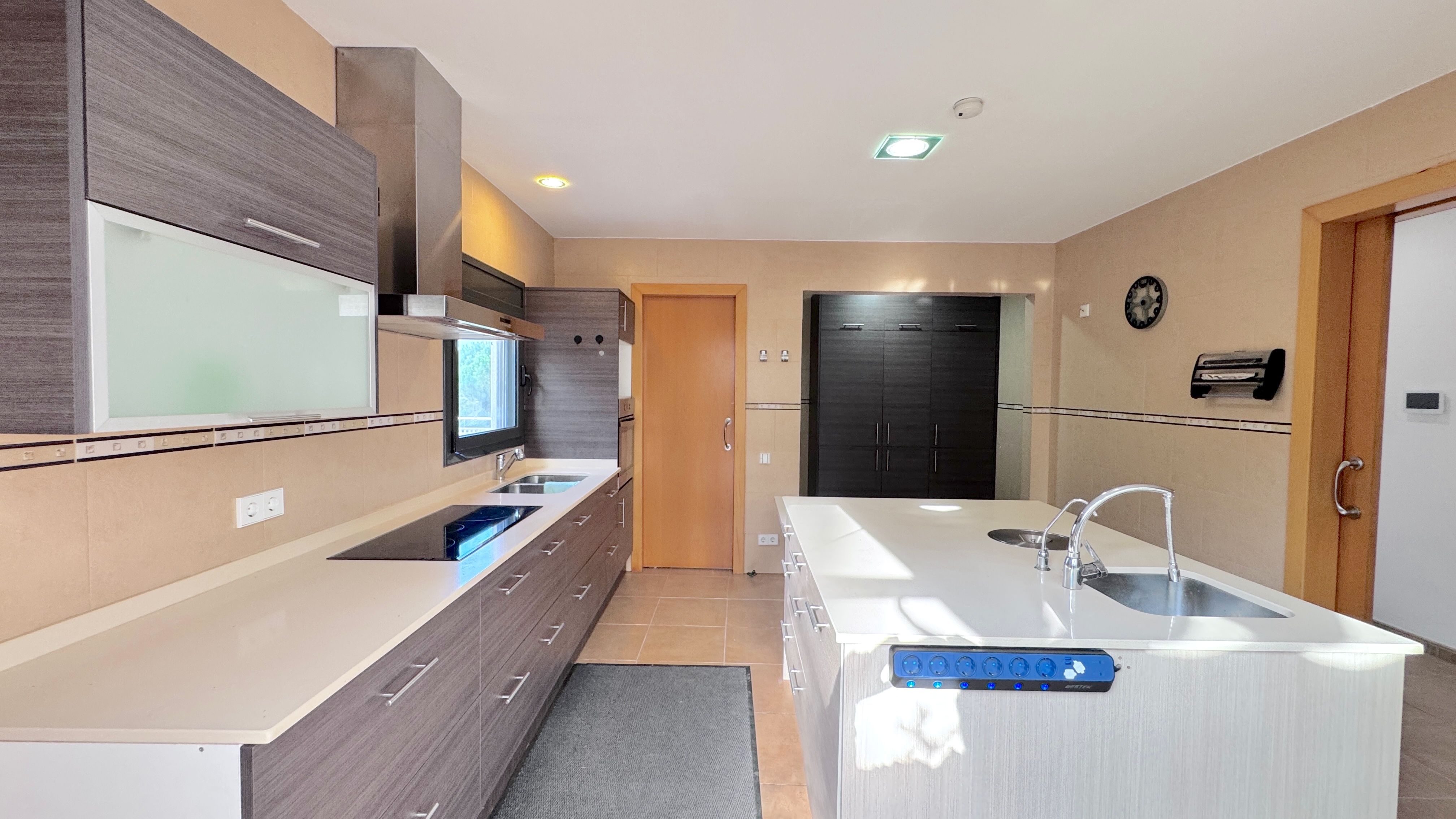 Kitchen of House or chalet to rent in Rubí  with Heating and Private garden