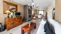 Living room of Single-family semi-detached for sale in Huétor Vega  with Air Conditioner, Heating and Private garden