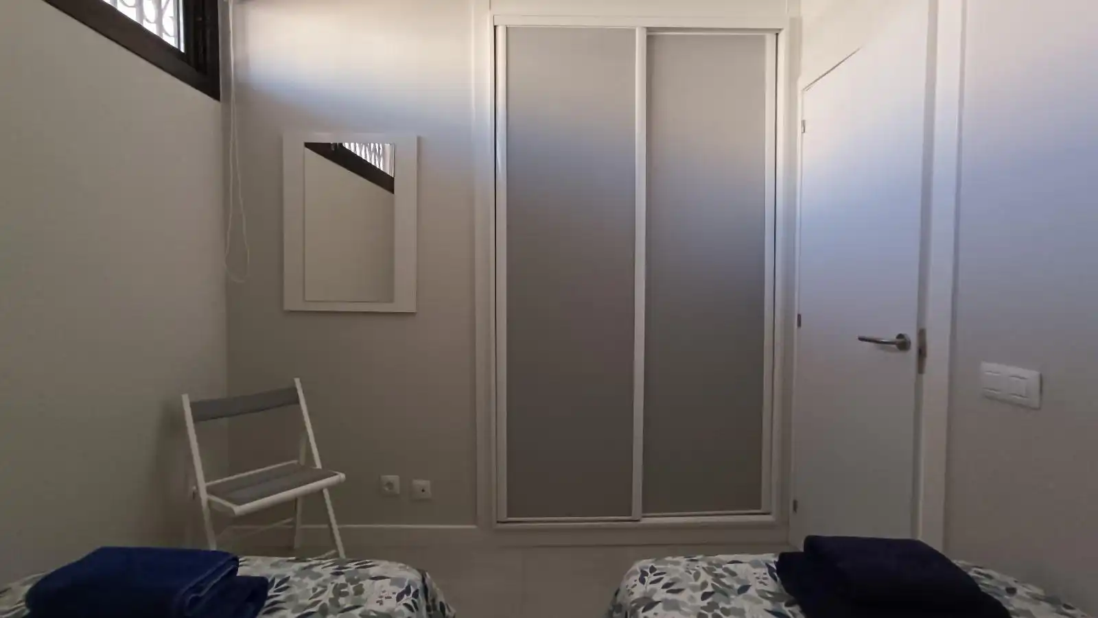 Schlafzimmer von Wohnungen zum Verkauf in San Bartolomé de Tirajana mit Klimaanlage, Möbliert und Balkon