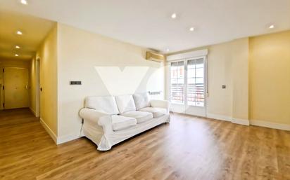 Flat for sale in De Mequinenza, Canillejas, San Blas,  Madrid Capital
