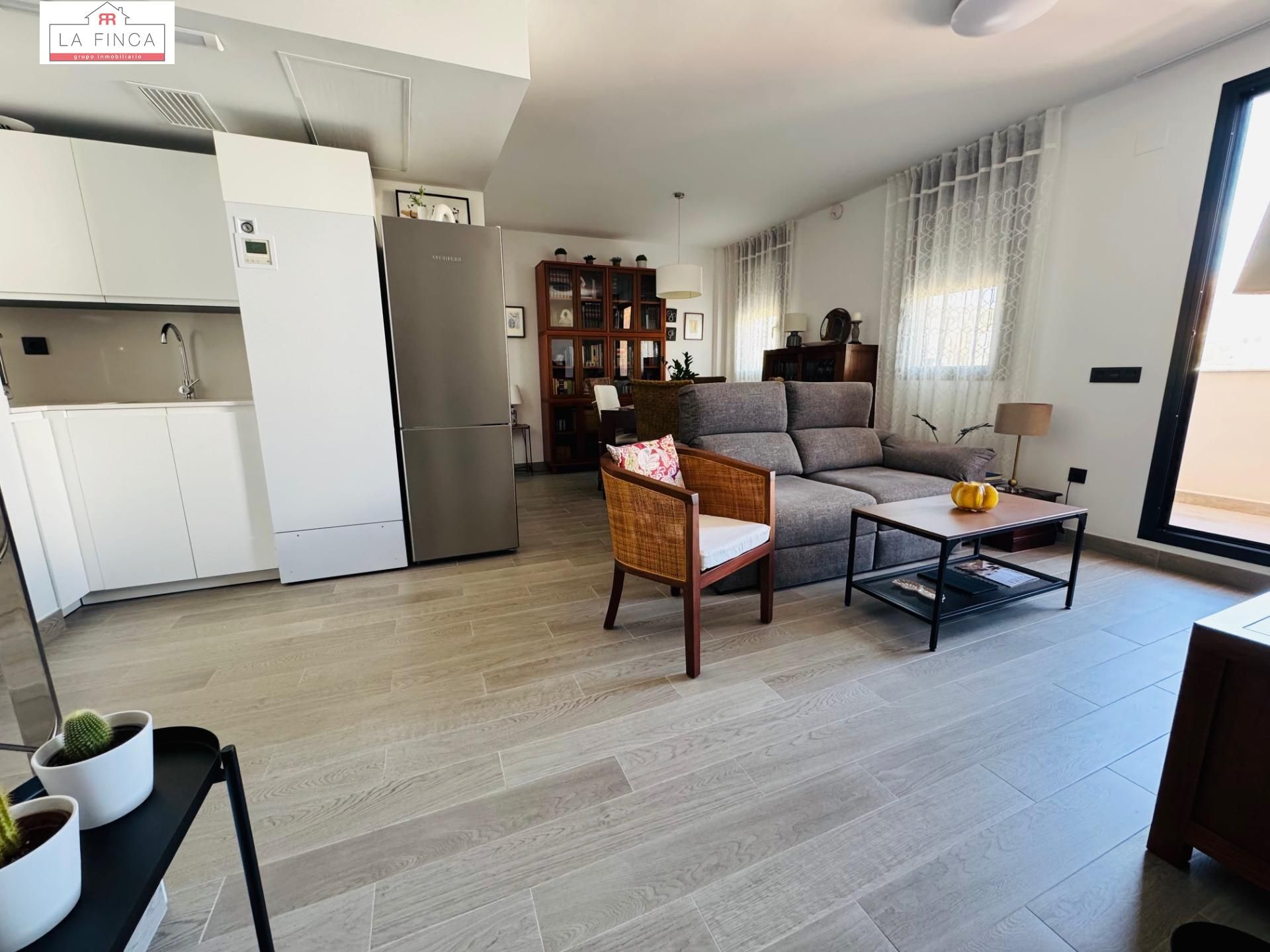 Sala d'estar de Àtic en venda en Málaga Capital amb Aire condicionat, Balcó i Alarma