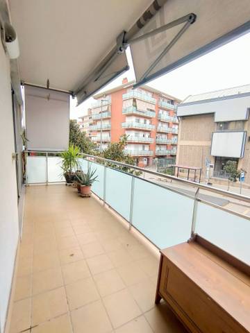 Piso en Venta en Montornès del Vallès