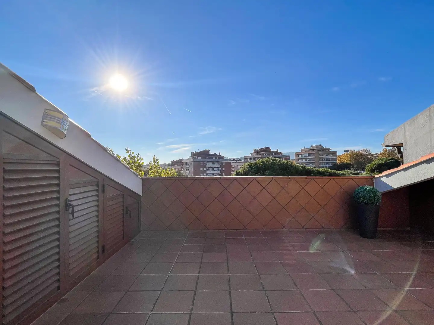 Terraza de Casa adosada en venta en Mataró con Aire acondicionado, Calefacción y Jardín privado