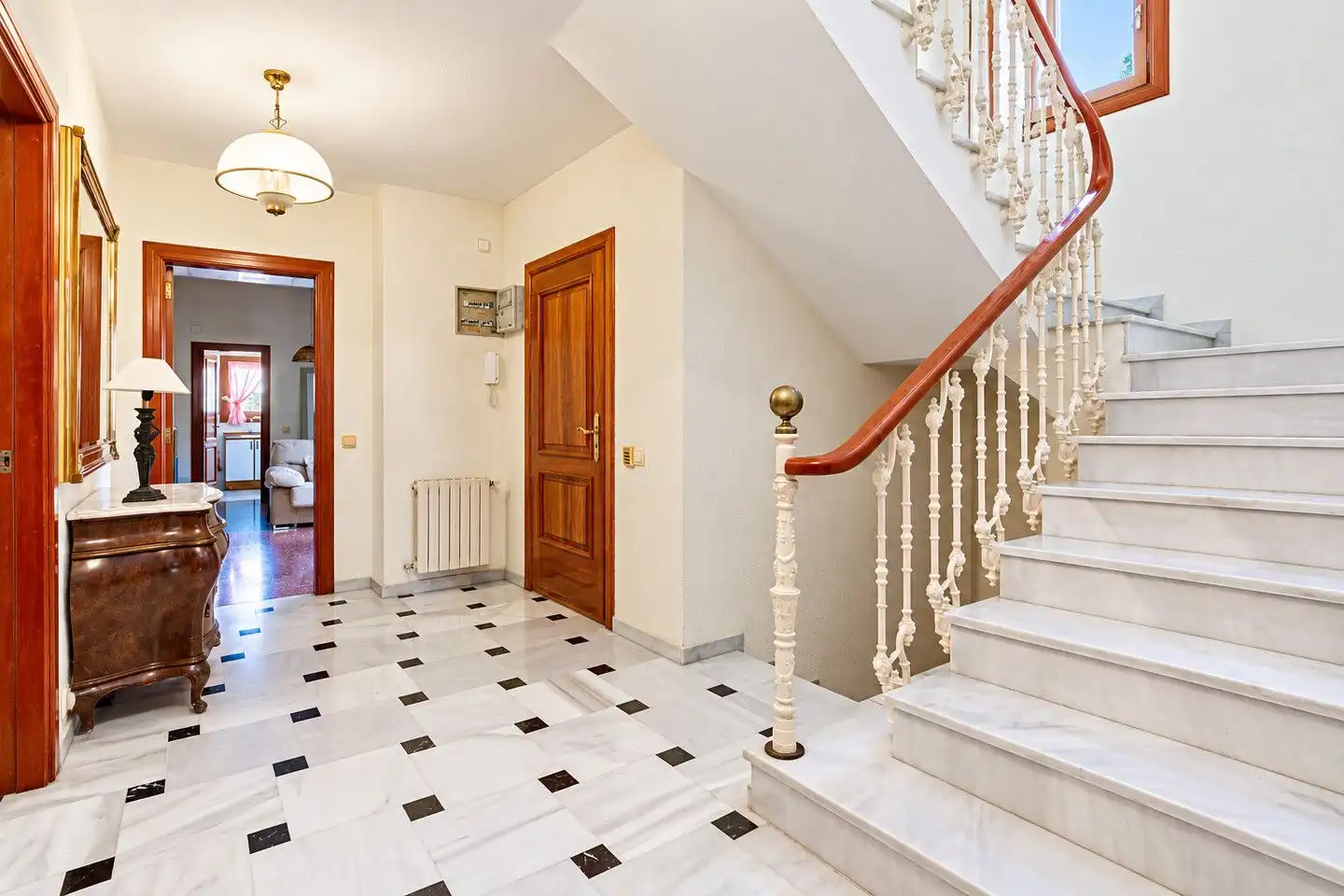 House with pool for sale in Urbanizaciones, imagen 5