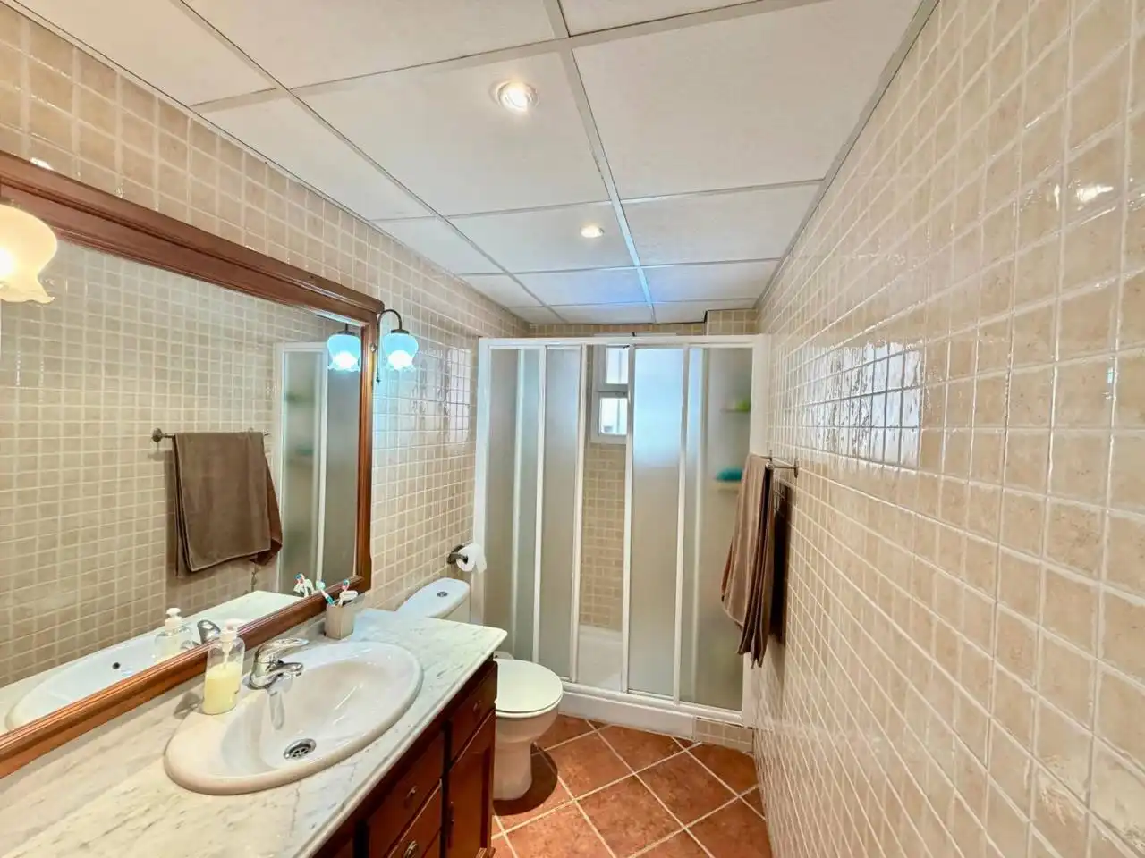 Badezimmer von Wohnung zur Miete in Rincón de la Victoria mit Privatgarten, Terrasse und Möbliert