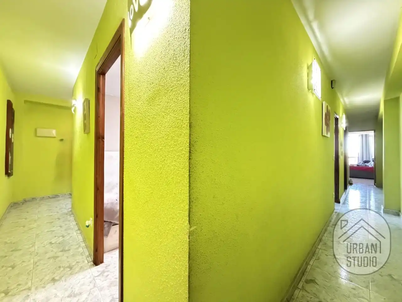 Flat for sale in Alicante / Alacant  with Air Conditioner and Furnished
