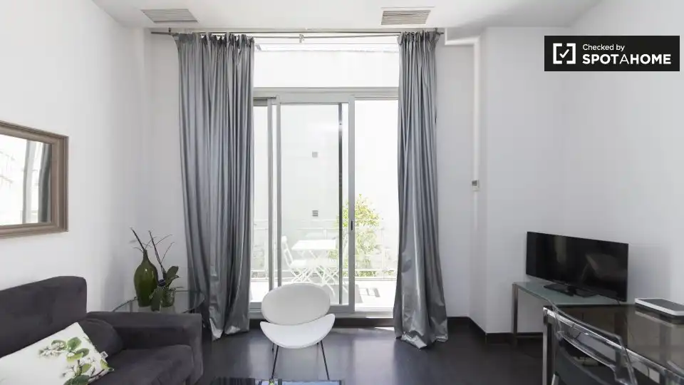Flat with terrace to rent in Centro, imagen 4