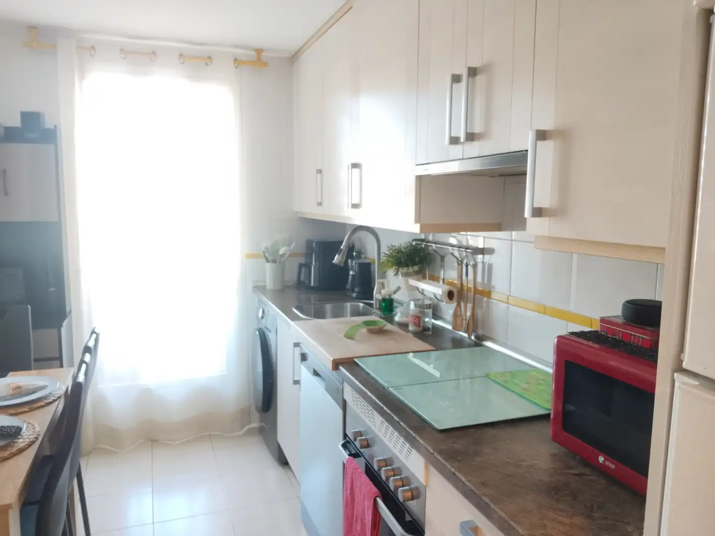 Küche von Wohnung zum Verkauf in Ciempozuelos mit Klimaanlage, Heizung und Terrasse