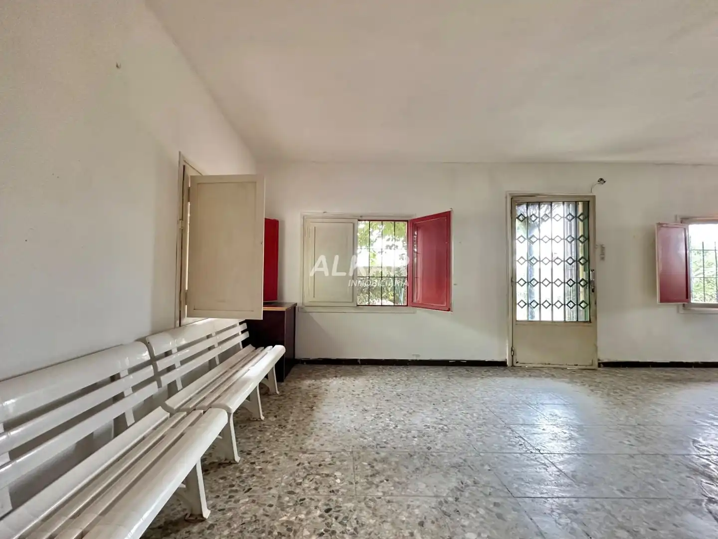 Country house zum Verkauf in Fontellas mit Privatgarten, Terrasse und Schwimmbad