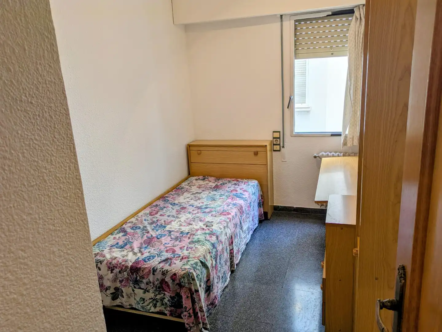 Flat with terrace for sale in Extramurs, imagen 16