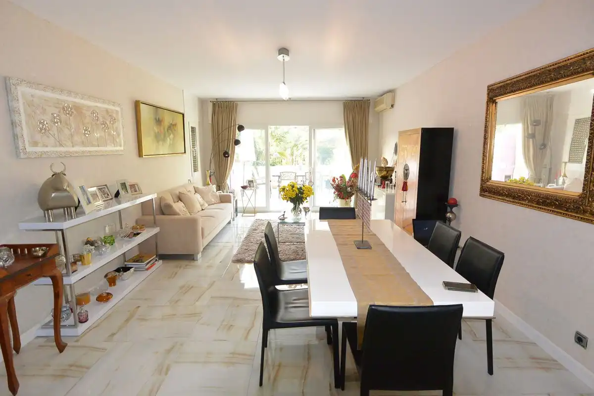 Sala de estar de Piso en venta en Milla de Oro