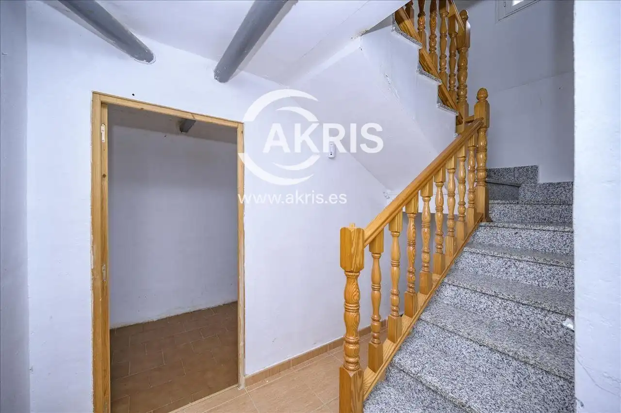 Houses for sale in Calle Amsterdam, Huecas