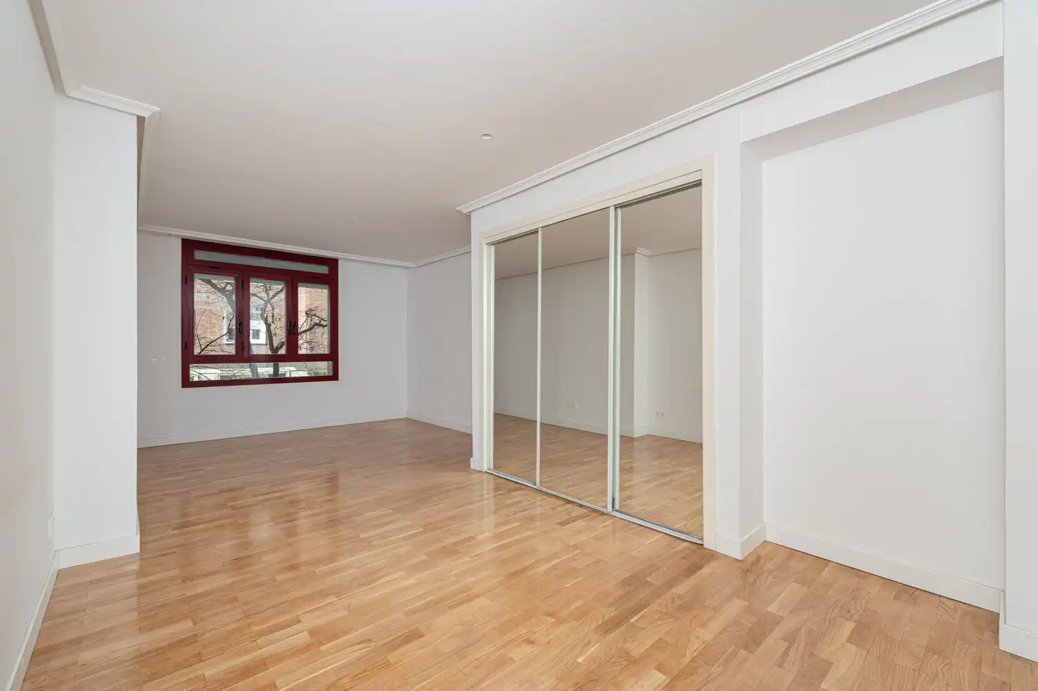 Habitación de Estudio en venta en Madrid con Trastero