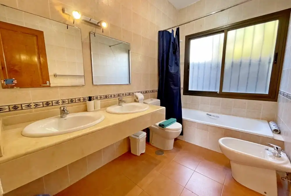 Bathroom of Houses for sale in Yaiza  with Terrace and Internet